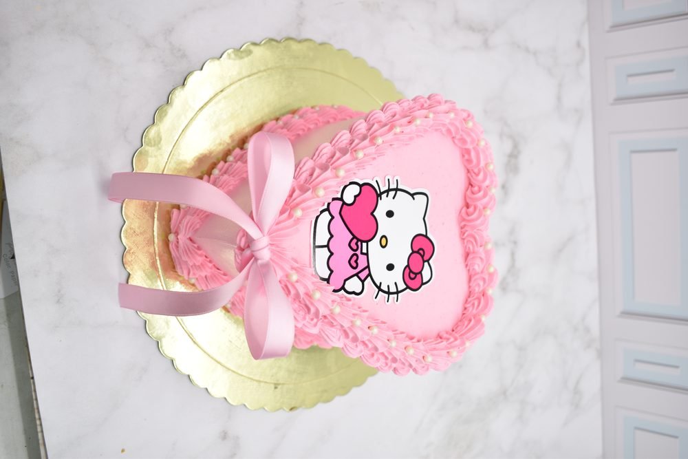 Torta Hello Kity y Sus Amigos #40